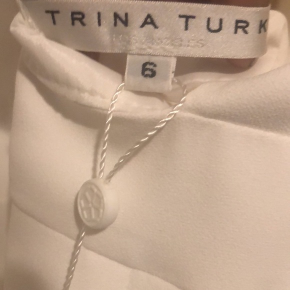 Trina Turk Romper/ Trina Turk %100 percent silk (M) - Picture 5 of 12